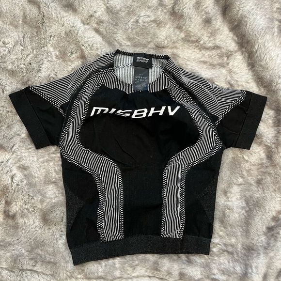 MISBHV SPORT ACTIVE WEAR CROPPED T-SHIRT - Picture 1 of 4